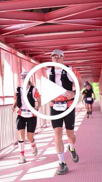 BIB:  <button type="button" onclick="openModal(27536951)" class="btn btn-primary btn-sm float-right" data-toggle="modal" data-target=".modal-high-quality">
                <i class="fa fa-download"></i> Download
                </button>